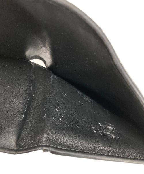 BOTTEGA VENETA（ボッテガベネタ）BOTTEGA VENETA (ボッテガベネタ) マキシイントレチャート 2つ折り財布 ブラックの古着・服飾アイテム