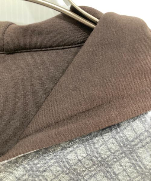 BURBERRY BLACK LABEL（バーバリーブラックレーベル）BURBERRY BLACK LABEL (バーバリーブラックレーベル) リバーシブルジップパーカー ブラウン×グレー サイズ:3の古着・服飾アイテム