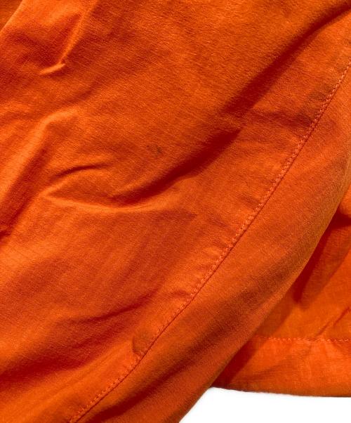 ARC'TERYX（アークテリクス）ARC'TERYX (アークテリクス) SQUAMISH HOODY オレンジ サイズ:Mの古着・服飾アイテム