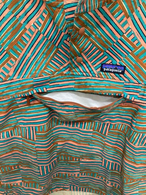 Patagonia（パタゴニア）Patagonia (パタゴニア) ファンホッガーズ・アノラック グリーン×オレンジ サイズ:Sの古着・服飾アイテム