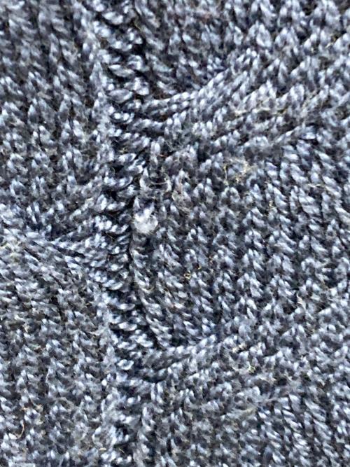 GIORGIO ARMANI（ジョルジョアルマーニ）GIORGIO ARMANI (ジョルジョアルマーニ) ケーブルニット ブルー サイズ:-の古着・服飾アイテム