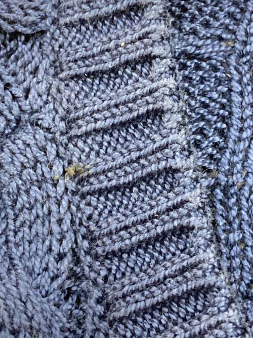 GIORGIO ARMANI（ジョルジョアルマーニ）GIORGIO ARMANI (ジョルジョアルマーニ) ケーブルニット ブルー サイズ:-の古着・服飾アイテム