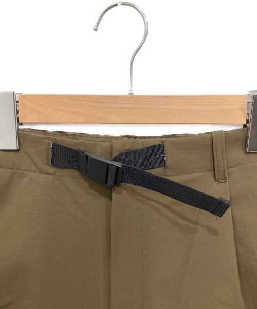 GOLDWIN（ゴールドウイン）GOLDWIN (ゴールドウイン) One Tuck Tapered Stretch Pants ブラウン サイズ:3の古着・服飾アイテム