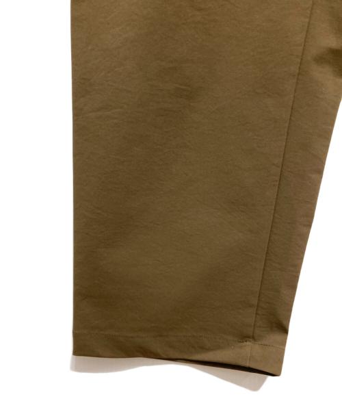 GOLDWIN（ゴールドウイン）GOLDWIN (ゴールドウイン) One Tuck Tapered Stretch Pants ブラウン サイズ:3の古着・服飾アイテム