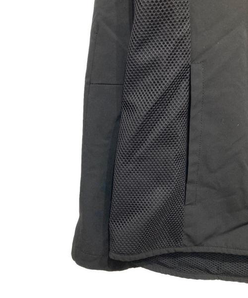 1PIU1UGUALE3 RELAX（ウノピゥウノウグァーレトレ リラックス）1piu1uguale3 relax (ウノピゥウノウグァーレトレ リラックス) RATTLE TRAP (ラトルトラップ) マウンテンパーカー ブラック サイズ:Lの古着・服飾アイテム