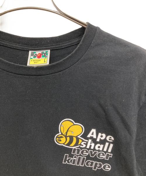 A BATHING APE（アベイシングエイプ）A BATHING APE (アベイシングエイプ) ASNKA BEE LOGO TEE ブラック サイズ:Lの古着・服飾アイテム