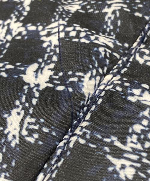 LINTON（リントン）LINTON (リントン) ノーカラー中綿ジャケット ネイビー×ホワイト サイズ:Mの古着・服飾アイテム