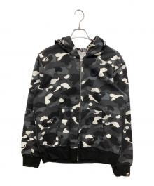 A BATHING APE（ア ベイシング エイプ）の古着「CITY CAMO SHARK FULL ZIP HOODIE」｜グレー