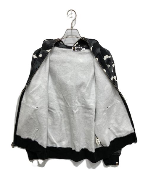 A BATHING APE（ア ベイシング エイプ）A BATHING APE (ア ベイシング エイプ) CITY CAMO SHARK FULL ZIP HOODIE グレー サイズ:XLの古着・服飾アイテム