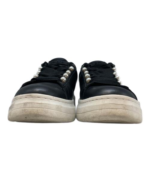 +DIANA（プラスダイアナ）+DIANA (プラスダイアナ) パールボタン付きスニーカー ブラック×ホワイト サイズ:24.5cmの古着・服飾アイテム