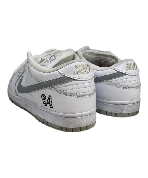 NIKE（ナイキ）NIKE (ナイキ) Supreme (シュプリーム) SB Dunk Low ホワイト サイズ:28.5の古着・服飾アイテム