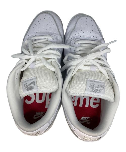 NIKE（ナイキ）NIKE (ナイキ) Supreme (シュプリーム) SB Dunk Low ホワイト サイズ:28.5の古着・服飾アイテム