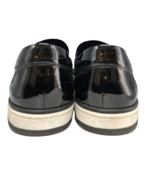 JIMMY CHOO（ジミーチュウ）JIMMY CHOO (ジミーチュウ) クロコ型押しスリッポン ブラック サイズ:43の古着・服飾アイテム