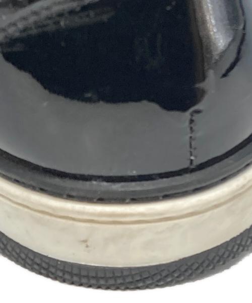 JIMMY CHOO（ジミーチュウ）JIMMY CHOO (ジミーチュウ) クロコ型押しスリッポン ブラック サイズ:43の古着・服飾アイテム