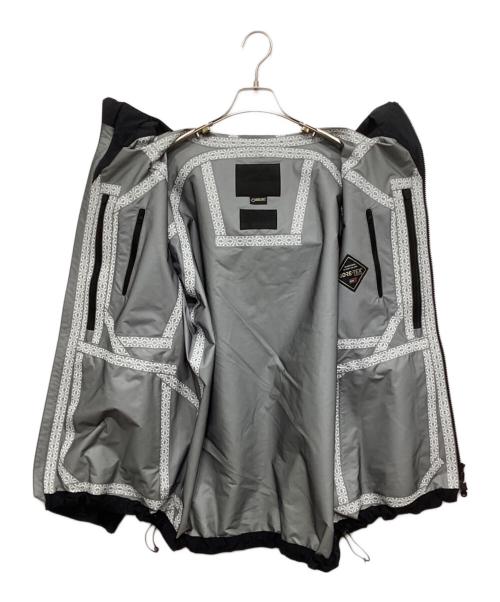 WHITE MOUNTAINEERING（ホワイトマウンテ二アニング）WHITE MOUNTAINEERING (ホワイトマウンテ二アニング) マウンテンパーカー ブラック サイズ:2の古着・服飾アイテム