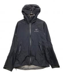 ARC'TERYX（アークテリクス）の古着「マウンテンパーカー」｜ブラック