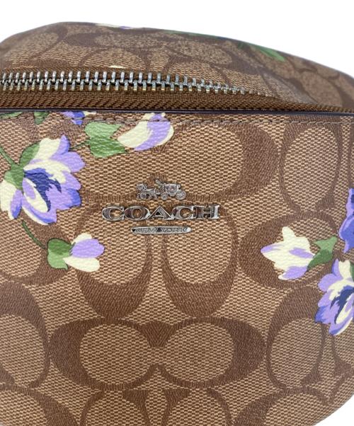 COACH（コーチ）COACH (コーチ) 花柄シグネチャーバムバッグ ベージュの古着・服飾アイテム