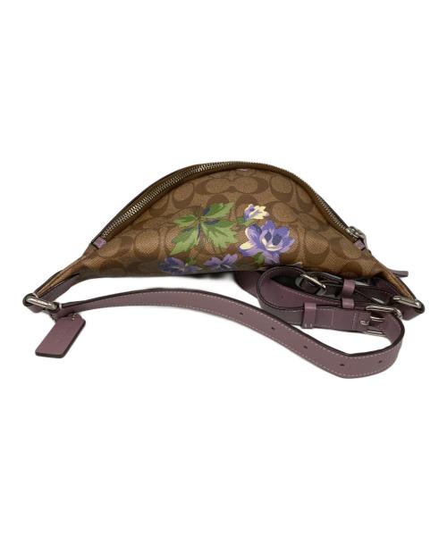 COACH（コーチ）COACH (コーチ) 花柄シグネチャーバムバッグ ベージュの古着・服飾アイテム