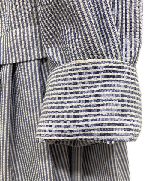 SHIPS（シップス）SHIPS (シップス) タック切替シャツワンピース ブルー×ホワイト サイズ:Mの古着・服飾アイテム