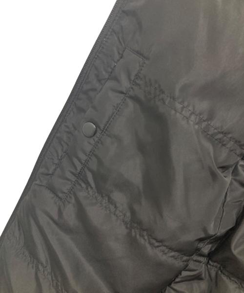 PRADA（プラダ）PRADA (プラダ) 三角ロゴプレート付きダウンジャケット ブラック サイズ:36の古着・服飾アイテム