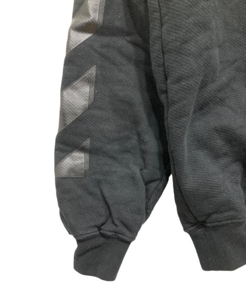 OFFWHITE（オフホワイト）OFFWHITE (オフホワイト) クロスアローロゴパーカー ブラック サイズ:Mの古着・服飾アイテム