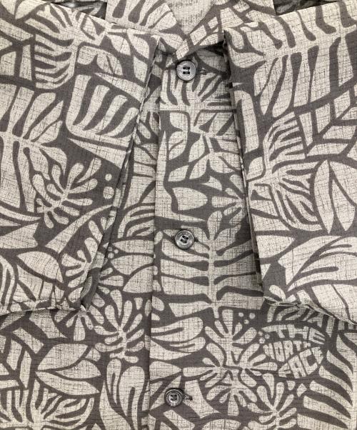 THE NORTH FACE（ザ ノース フェイス）THE NORTH FACE (ザ ノース フェイス) S/S Aloha Vent Shirt グレー サイズ:Lの古着・服飾アイテム