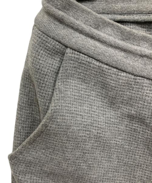 Thom Browne（トムブラウン）Thom Browne (トムブラウン) ワッフルジョガーパンツ グレー サイズ:2の古着・服飾アイテム