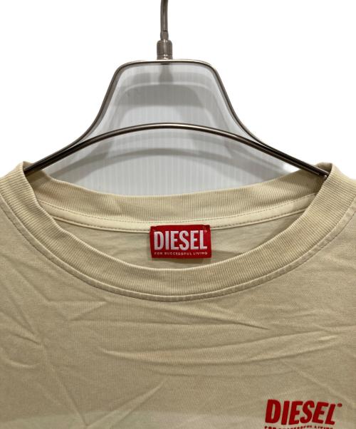 DIESEL（ディーゼル）DIESEL (ディーゼル) T-BOX-SLITS-R23 ベージュ サイズ:Mの古着・服飾アイテム