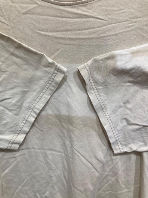 DIESEL（ディーゼル）DIESEL (ディーゼル) T-BOX-SLITS-R23 ベージュ サイズ:Mの古着・服飾アイテム