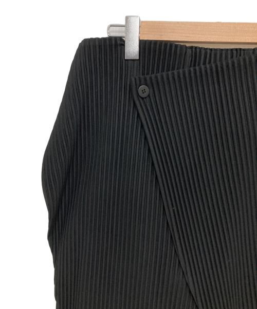 HOMME PLISSE ISSEY MIYAKE（オム プリッセ イッセイ ミヤケ）HOMME PLISSE ISSEY MIYAKE (オム プリッセ イッセイ ミヤケ) PLEATS BOTTOMS 1/プリーツパンツ ブラック サイズ:3の古着・服飾アイテム