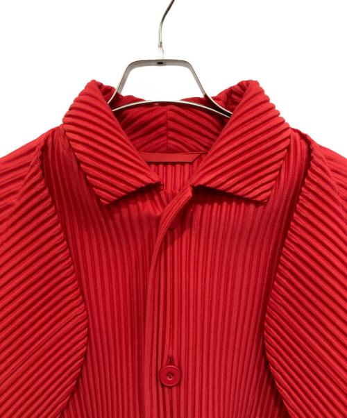 HOMME PLISSE ISSEY MIYAKE（オム プリッセ イッセイ ミヤケ）HOMME PLISSE ISSEY MIYAKE (オム プリッセ イッセイ ミヤケ) COVER AND FOLD/プリーツジャケット レッド サイズ:3の古着・服飾アイテム