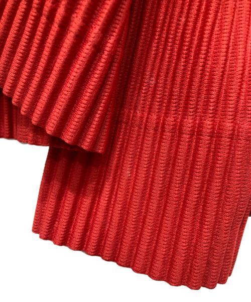 HOMME PLISSE ISSEY MIYAKE（オム プリッセ イッセイ ミヤケ）HOMME PLISSE ISSEY MIYAKE (オム プリッセ イッセイ ミヤケ) COVER AND FOLD/プリーツジャケット レッド サイズ:3の古着・服飾アイテム
