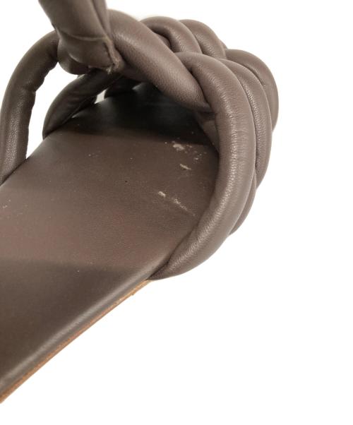 HEREU（ヘリュー）HEREU (ヘリュー) CABERSA SANDALS ブラウン サイズ:39の古着・服飾アイテム