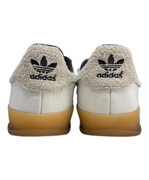 adidas（アディダス）adidas (アディダス) Gazelle Indoor ホワイト サイズ:28の古着・服飾アイテム