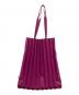 me ISSEY MIYAKE（ミーイッセイ ミヤケ）の古着「TRUNK PLEATS BAG」｜パープル