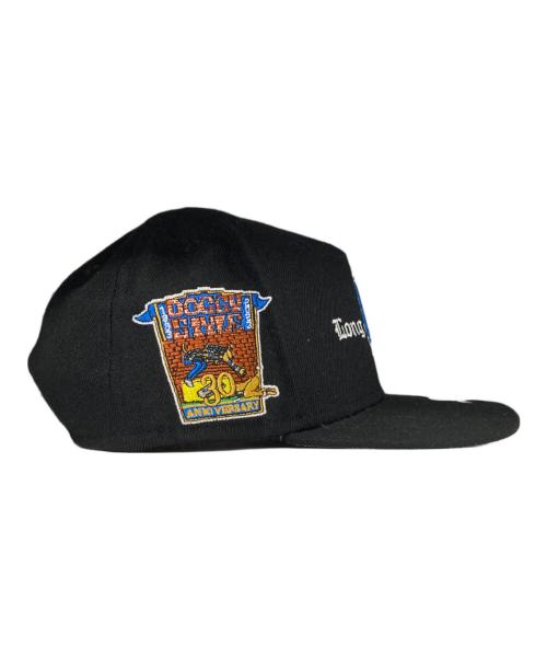 twnty two（トゥエンティ―トゥー）TWNTY TWO (トゥエンティ―トゥー) Snoop Dogg (スヌープドッグ) SNAPBACKS CAP ブラック×ブルーの古着・服飾アイテム