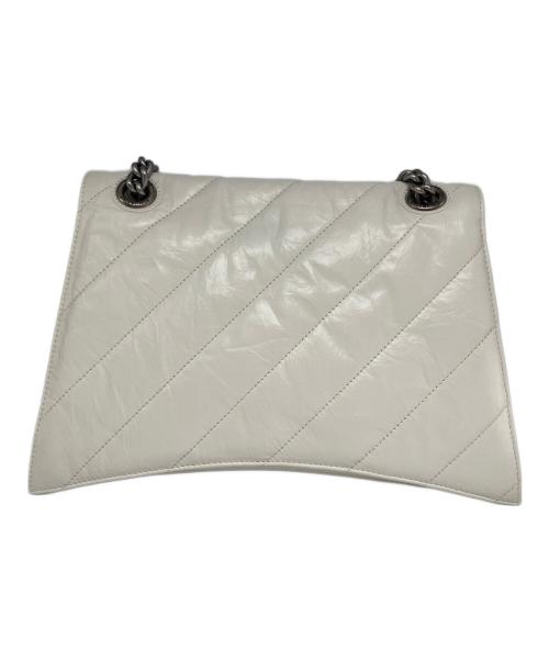 BALENCIAGA（バレンシアガ）BALENCIAGA (バレンシアガ) CRUSH/チェーンショルダーバッグ ホワイトの古着・服飾アイテム