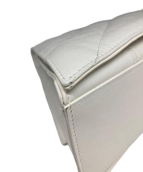 BALENCIAGA（バレンシアガ）BALENCIAGA (バレンシアガ) CRUSH/チェーンショルダーバッグ ホワイトの古着・服飾アイテム