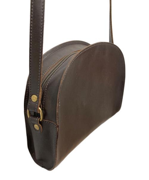 IL BISONTE（イル ビゾンテ）IL BISONTE (イル ビゾンテ) ハーフムーンバッグ ブラウンの古着・服飾アイテム