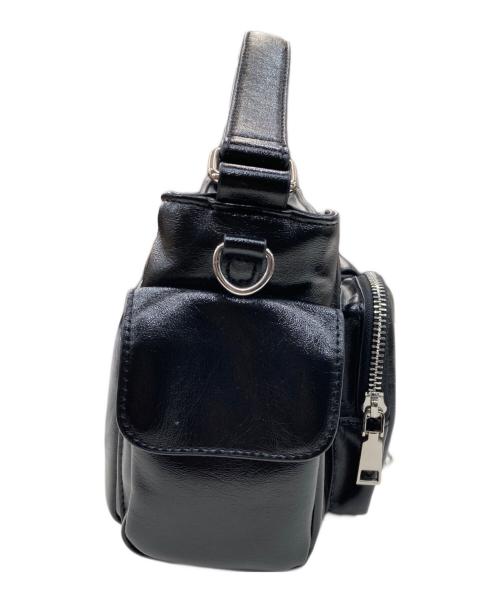 ANNA SUI（アナスイ）ANNA SUI (アナスイ) マルチポケットチビバッグ ブラックの古着・服飾アイテム