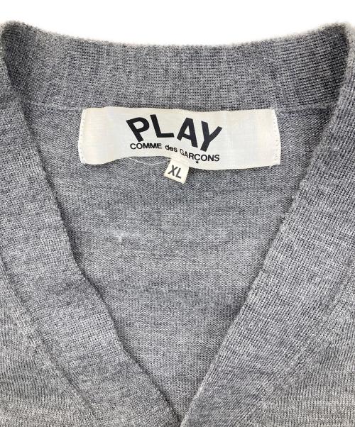 PLAY COMME des GARCONS（プレイコムデギャルソン）PLAY COMME des GARCONS (プレイコムデギャルソン) ハートワッペンウールカーディガン グレー サイズ:XLの古着・服飾アイテム