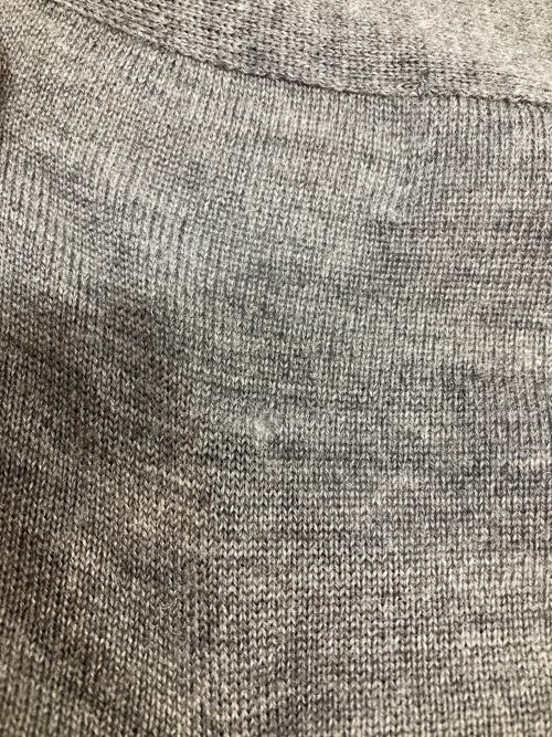 PLAY COMME des GARCONS（プレイコムデギャルソン）PLAY COMME des GARCONS (プレイコムデギャルソン) ハートワッペンウールカーディガン グレー サイズ:XLの古着・服飾アイテム