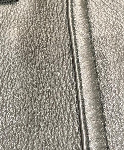 Carhartt WIP（カーハート ワークインプログレス）CARHARTT WIP (カーハート ワークインプログレス) LEATHER CHORE COAT ブラック サイズ:Mの古着・服飾アイテム