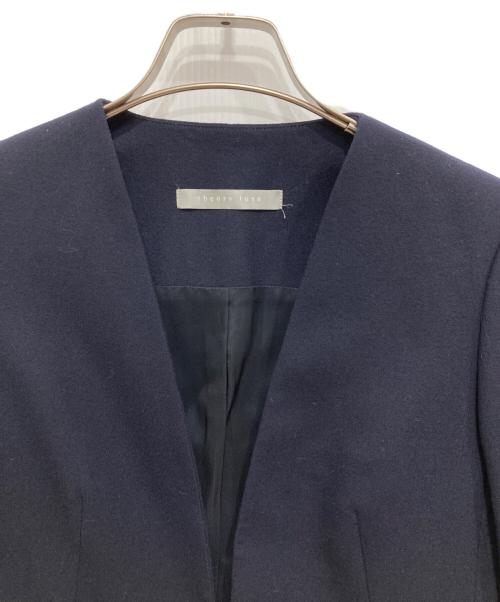 theory luxe（セオリーリュクス）theory luxe (セオリーリュクス) ノーカラージャケット ネイビー サイズ:36の古着・服飾アイテム