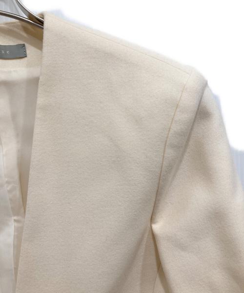 theory luxe（セオリーリュクス）theory luxe (セオリーリュクス) サキソニーノーカラージャケット アイボリー サイズ:36の古着・服飾アイテム
