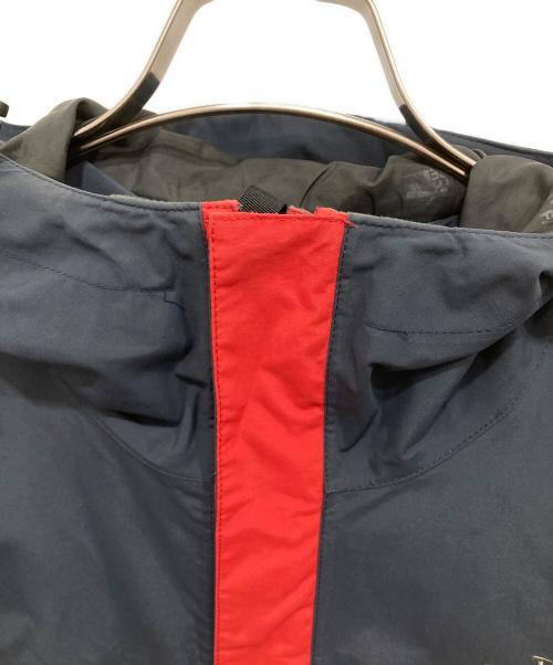 THE NORTH FACE（ザ ノース フェイス）THE NORTH FACE (ザ ノース フェイス) トリクライメイトジャケット レッド サイズ:Mの古着・服飾アイテム