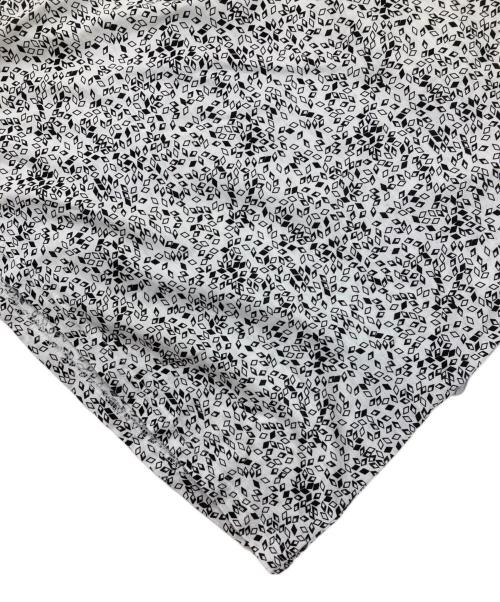 Dior（ディオール）DIOR (ディオール) 総柄VネックTシャツ ホワイト×ブラック サイズ:記載なしの古着・服飾アイテム