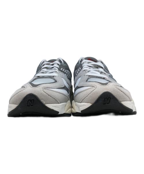 NEW BALANCE（ニューバランス）NEW BALANCE (ニューバランス) 9060 Lace ローカットスニーカー グレー サイズ:24cmの古着・服飾アイテム