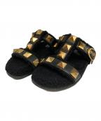 VALENTINO GARAVANIヴァレンティノ・ガラヴァーニ）の古着「スタッズボアサンダル」｜ブラック