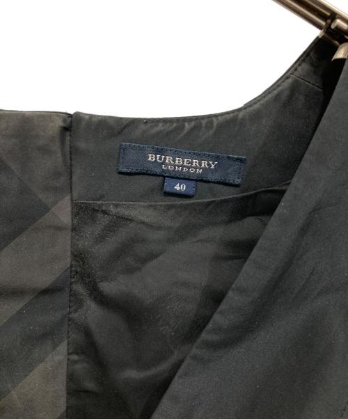 BURBERRY LONDON（バーバリーロンドン）BURBERRY LONDON (バーバリーロンドン) 半袖ワンピース ブラック サイズ:40の古着・服飾アイテム